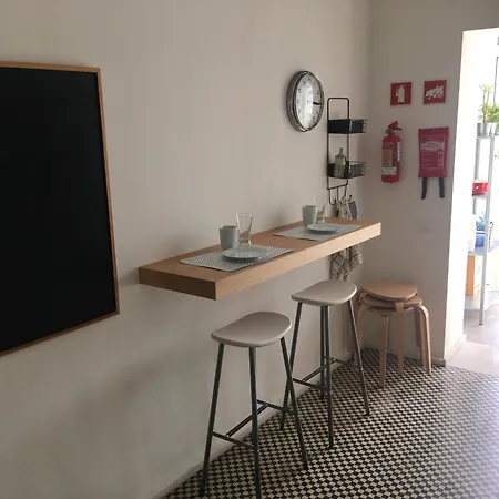 Alegria Cozy Com Terraco - Centro Do Appartement
