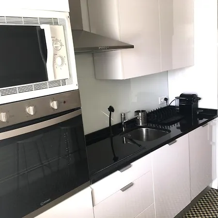 Alegria Cozy Com Terraco - Centro Do Apartament *