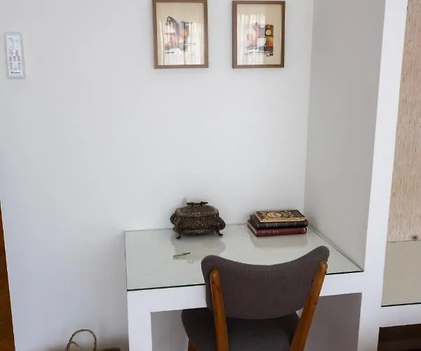 Alegria Cozy Com Terraco - Centro Do Appartement