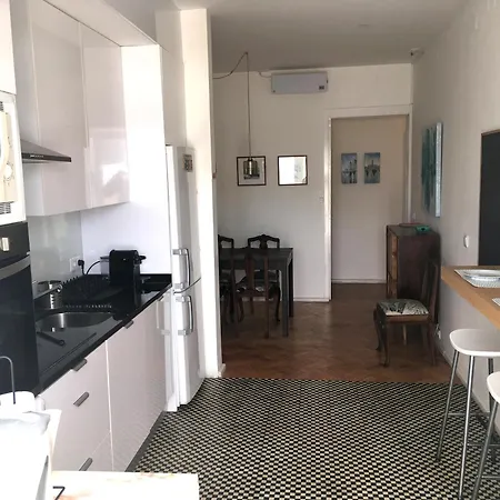 Апартаменты Alegria Cozy Com Terraco - Centro Do