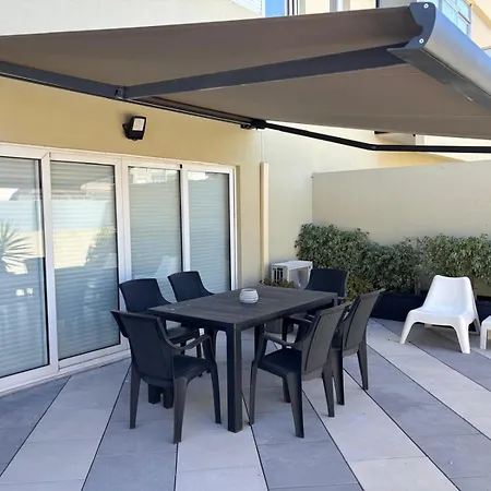 Διαμέρισμα Alegria Cozy Com Terraco - Centro Do